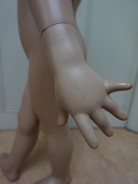 vintage-mannequin-child-girl-shop-winkel-display-etalagepop-kinder-meisje-jaren-50-60