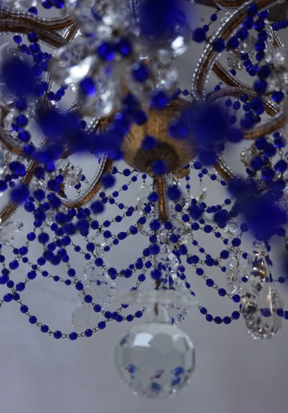 vintage-old-Murano-chandelier-cobalt-crystal-blu-beaded-macaroni-kroonluchter-blauw-oude-kralen-00005