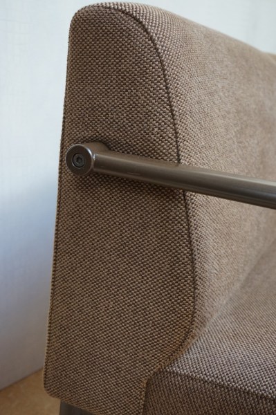 vintage-retro-bruin-bank-3-zits-wachtkamerbank-stalen-frame-metal-three-seat-sofa-brown-fabric-05