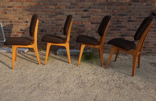 Scandinavische-vintage-stoelen-chairs-Scandinavian-dining-chairs