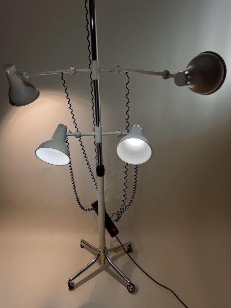 vintage-staande-lamp-industriele-fotostudio-fotolamp-loft-fotografo-space-age-workshop-floorlamp-fotographic-studio-00002