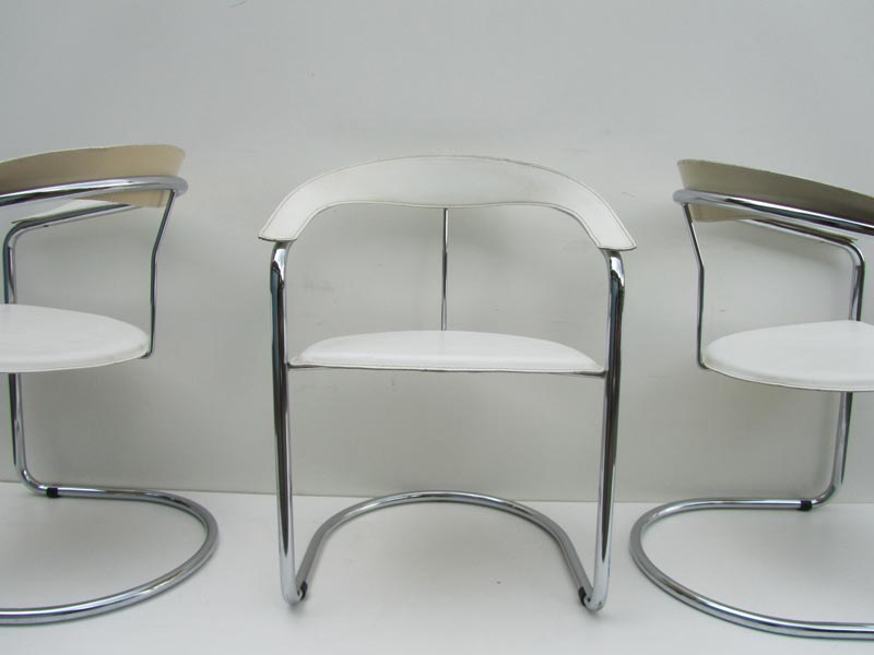 Meubels 5 Italiaanse midcentury witte leren stoelen